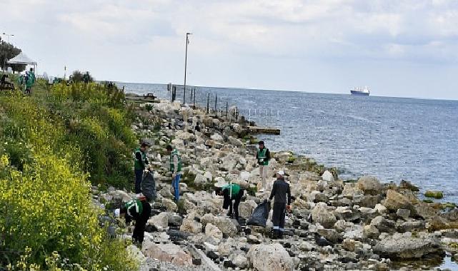 Beylikdüzü’nde Etraf Seferberliği: Gürpınar Kıyısı’nda 100 Kilo Atık Toplandı