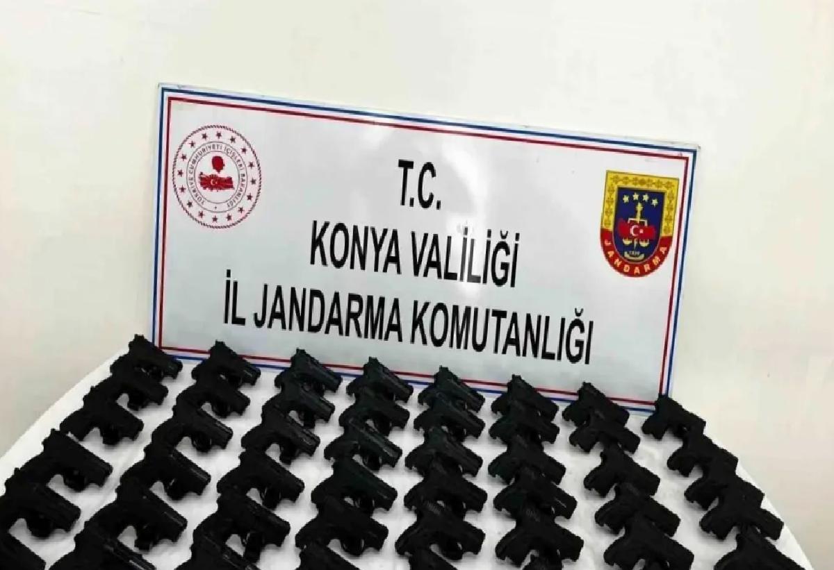 Beyşehir’de 48 Ruhsatsız Tabanca Ele Geçirildi