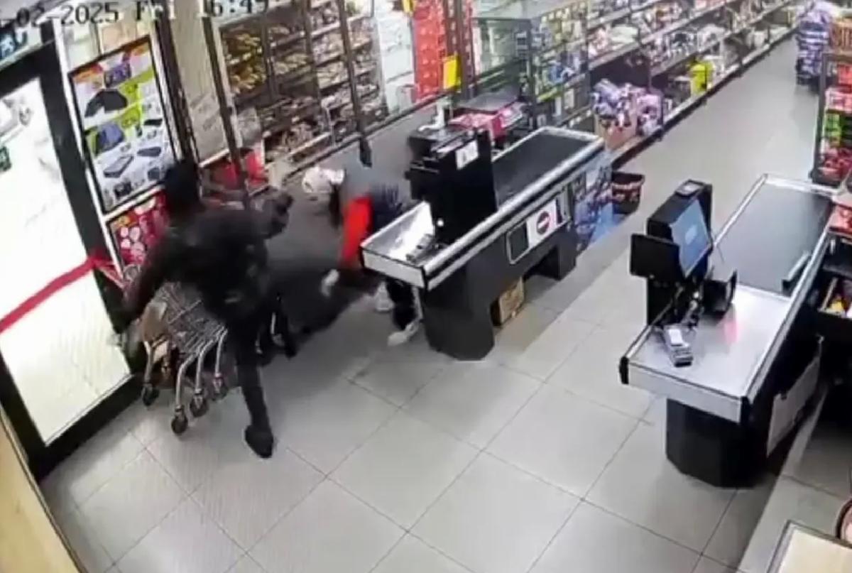 BİM Markette Darp Eden Şahıs Yakalandı