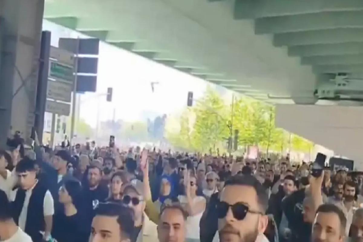 Binlerce kişi Sırrı Süreyya Lider için Levent’e yürüdü