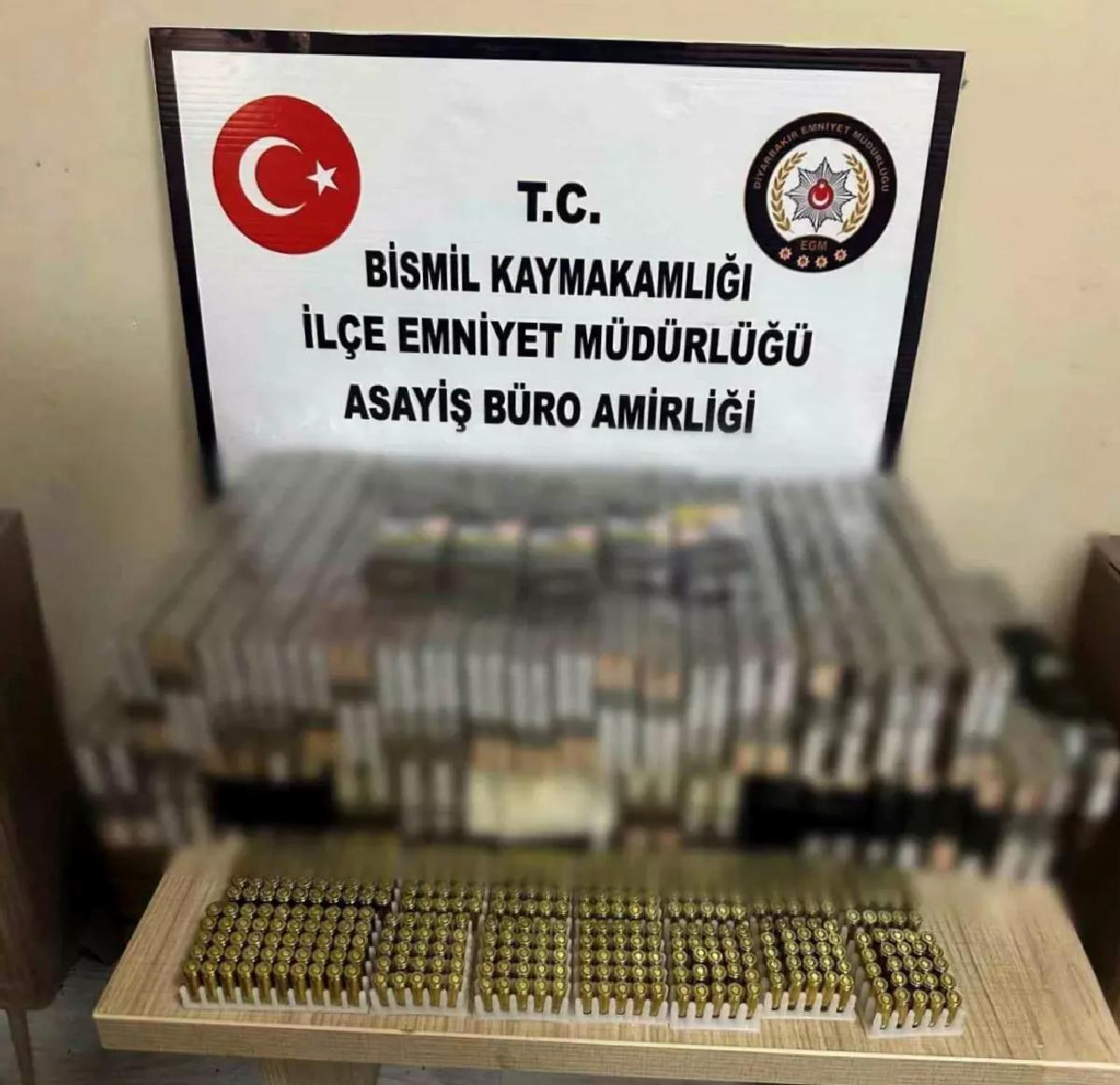 Bismil’de Kaçak Tütün ve Fişek Ele Geçirildi
