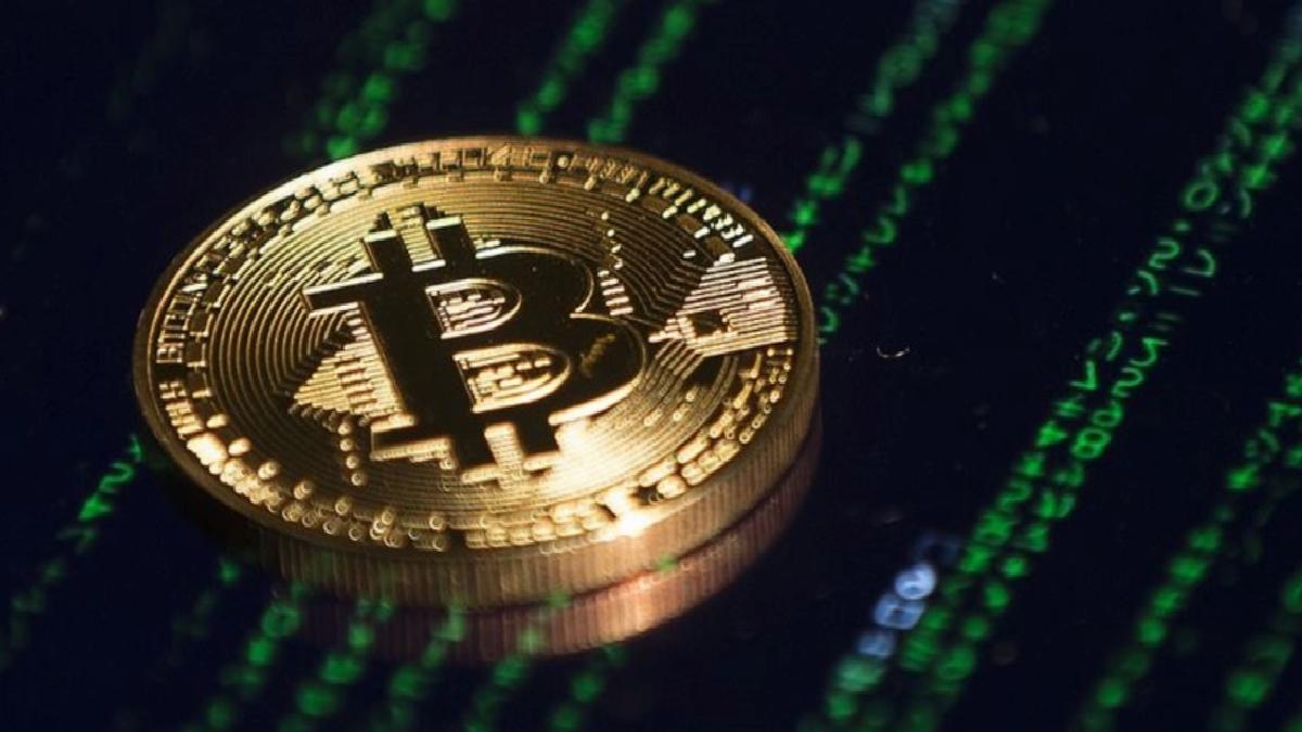 Bitcoin tekrar 100 doların üzerinde