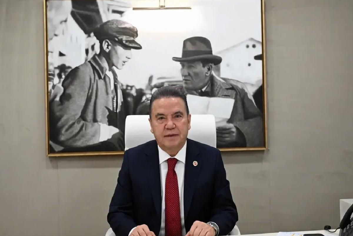 Böcek’ten 19 Mayıs Bildirisi