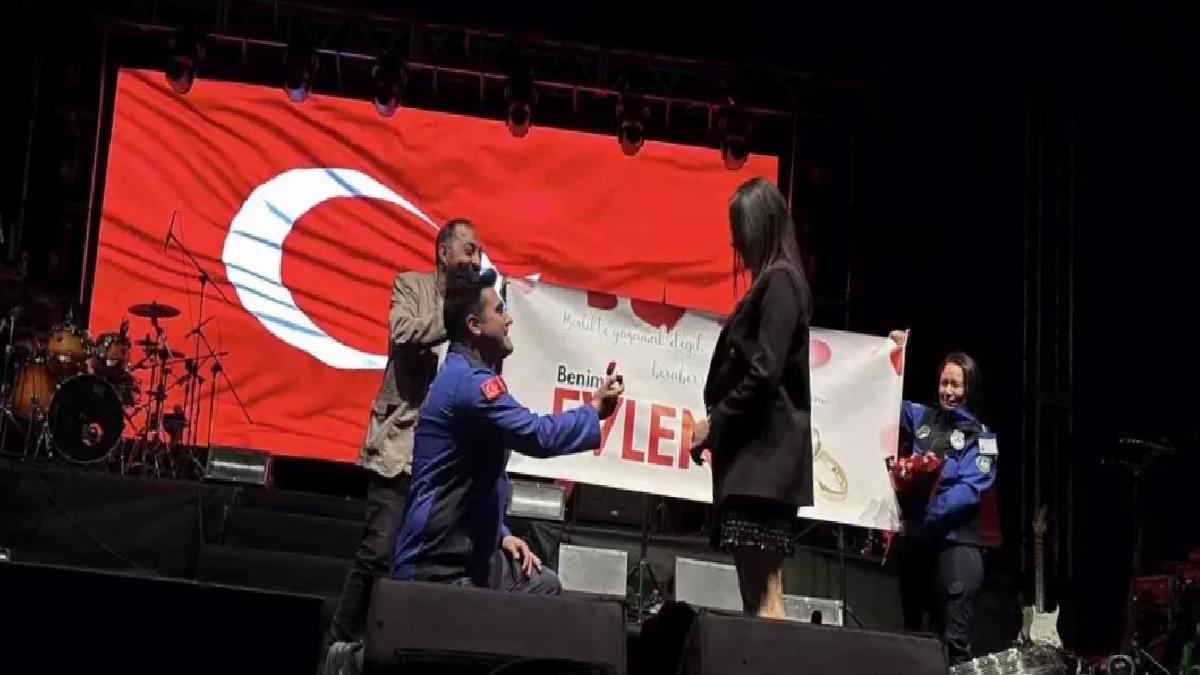 Bolu’da Zabıta Çalışanından His Dolu Evlilik Teklifi
