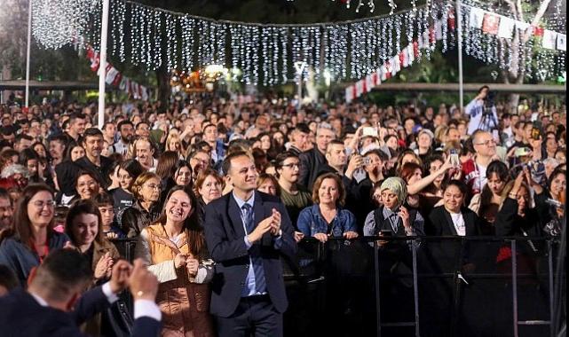 Bornova’da 19 Mayıs coşkusu Gençlik Şenliği ile tepeye çıkacak