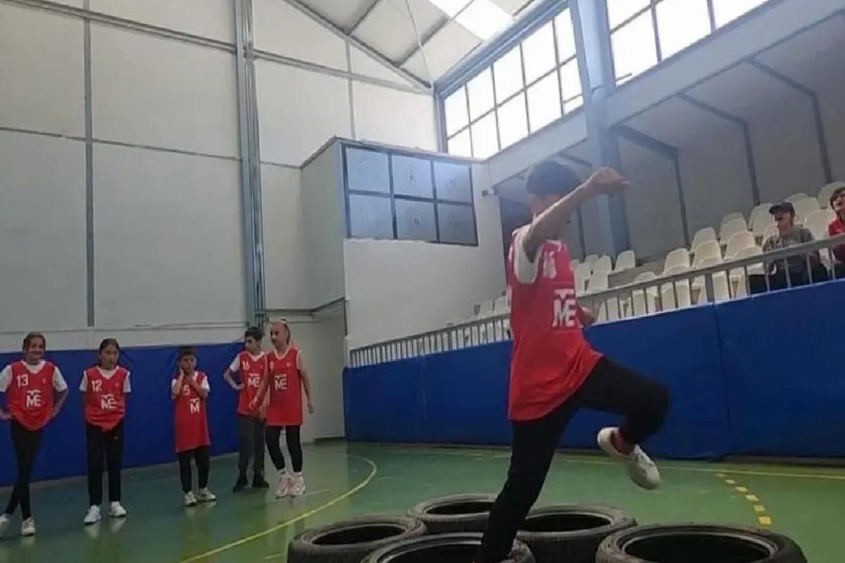 Bozüyük’te Ortaokullar Ortası Parkur Yarışı Yapıldı