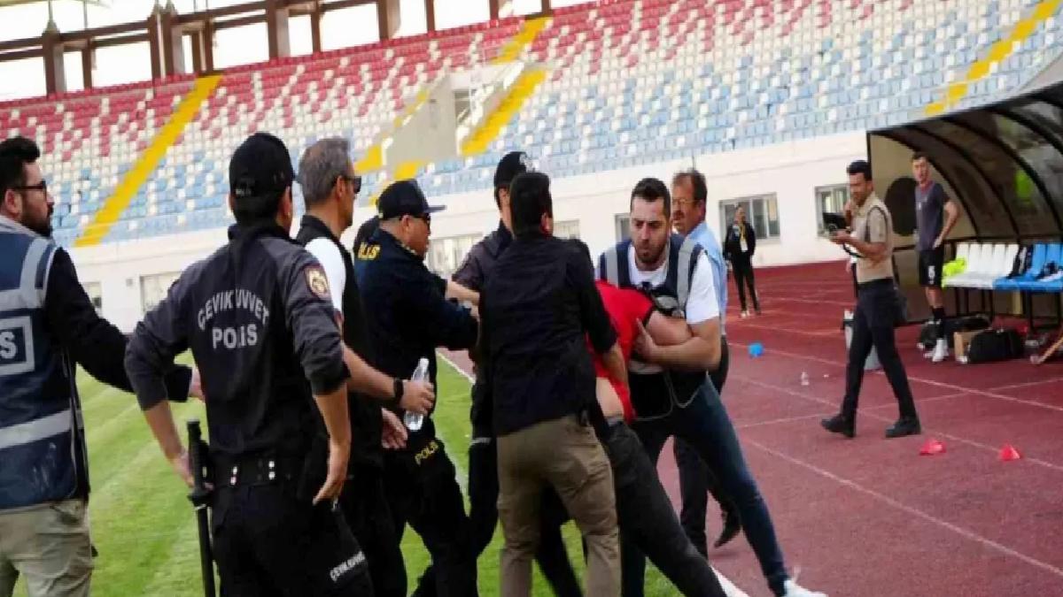 Bucak Belediyesi Oğuzhanspor, Son Dakika Golüyle BAL’da Kaldı