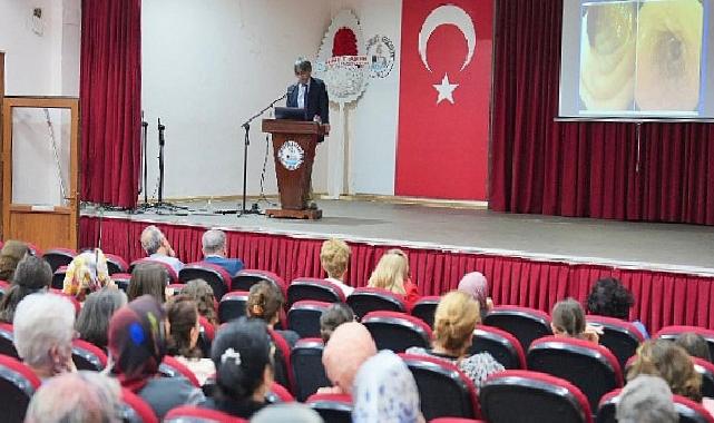 Burhaniye’de Çölyak Hastalığına Farkındalık Konferansı düzenlendi.