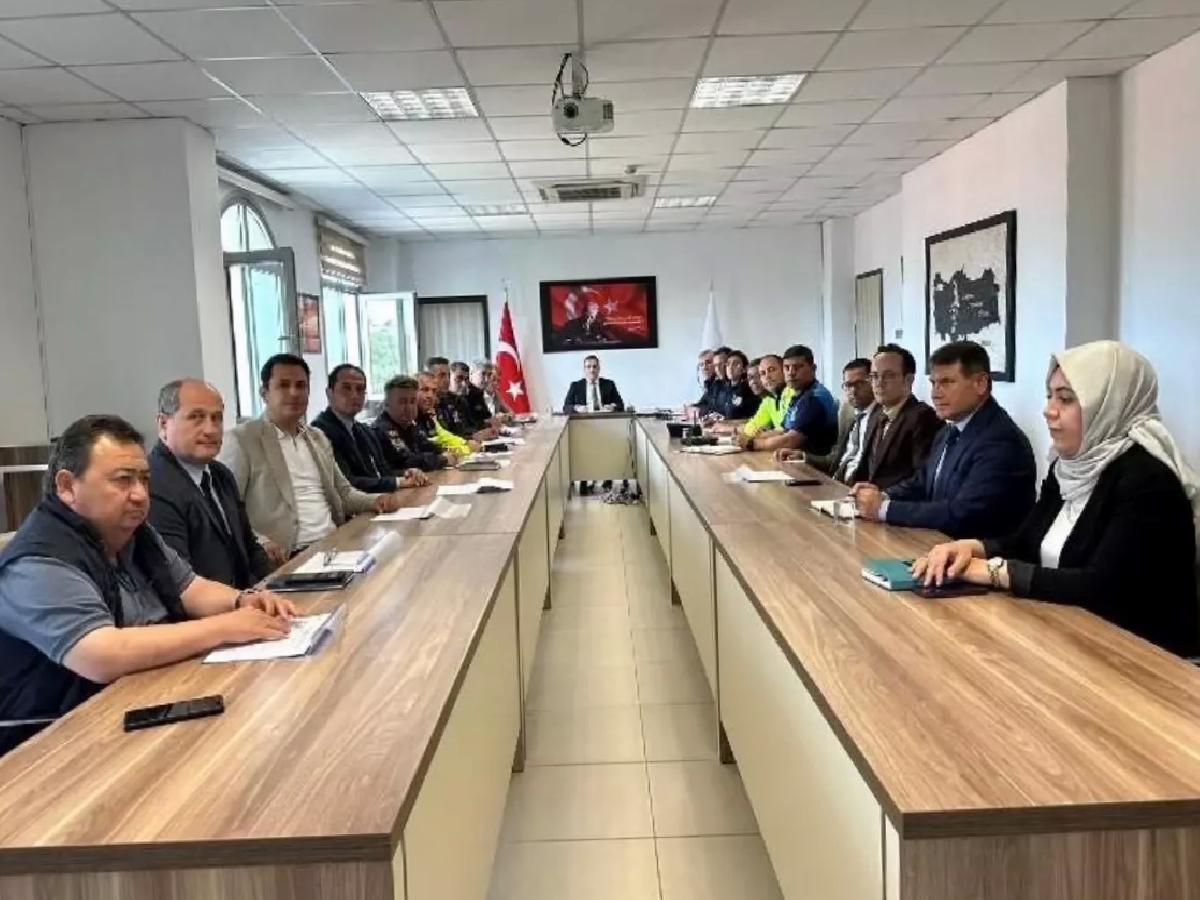 Burhaniye’de Güvenlik Danışma Kurulu Toplantısı Yapıldı