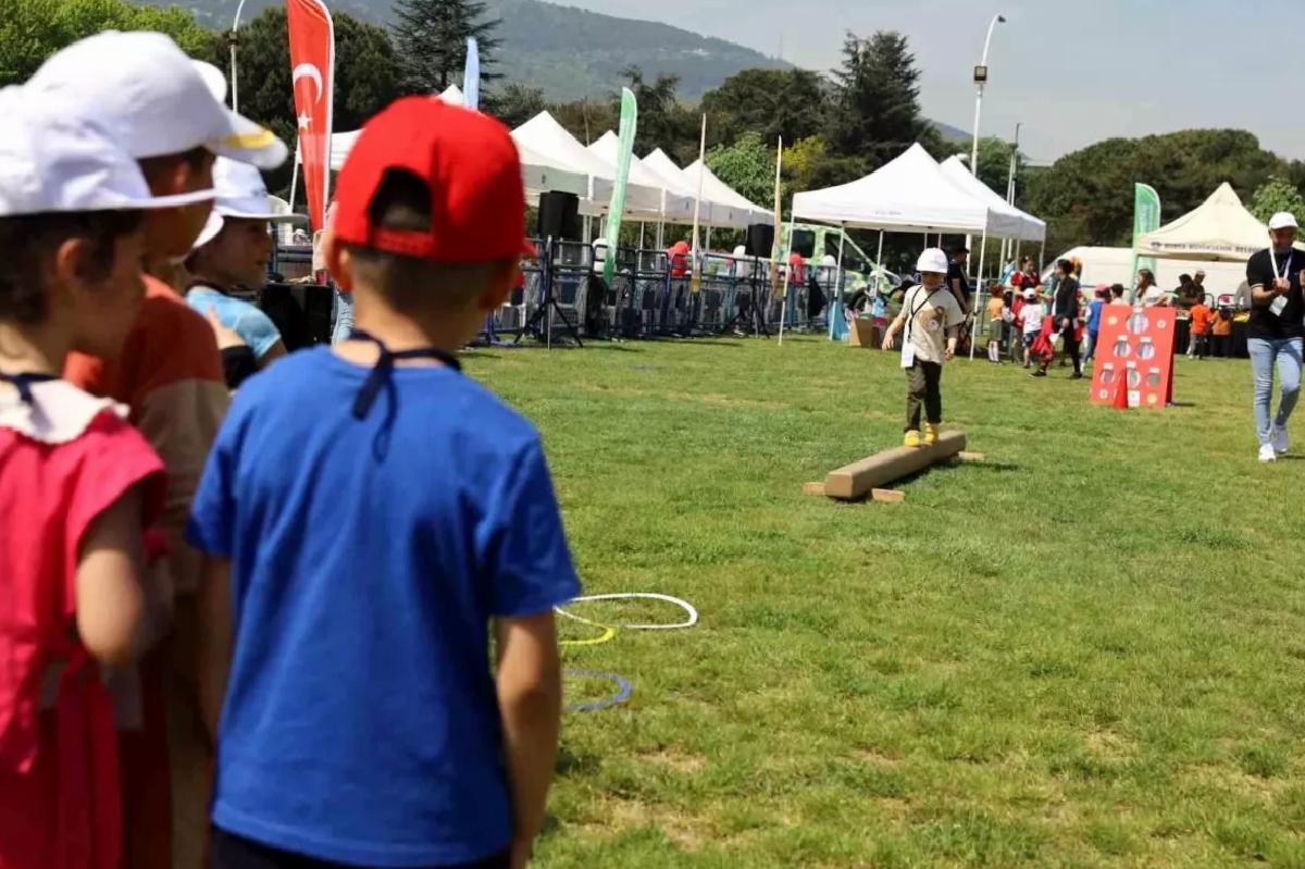 Bursa Milletlerarası Spor Şenliği’nde Minikler Doyasıya Eğlendi