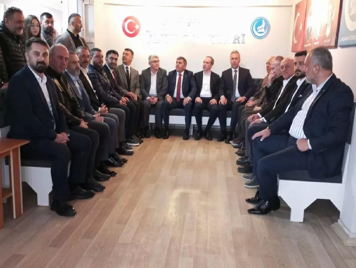 Çarşamba Ülkü Ocakları Yeni Binasını Açtı