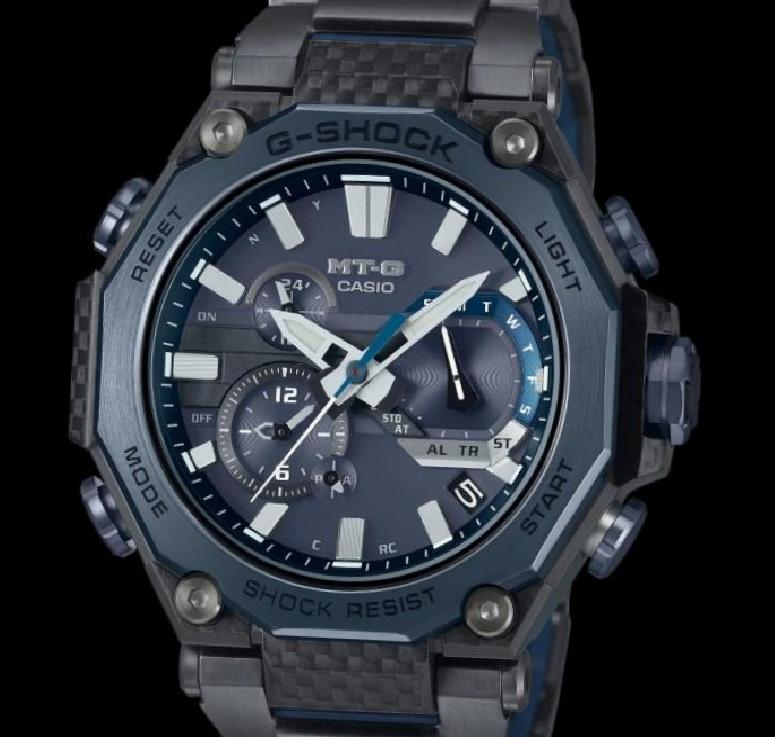 Casio’nun yeni karbon fiber saat modeli tanıtıldı
