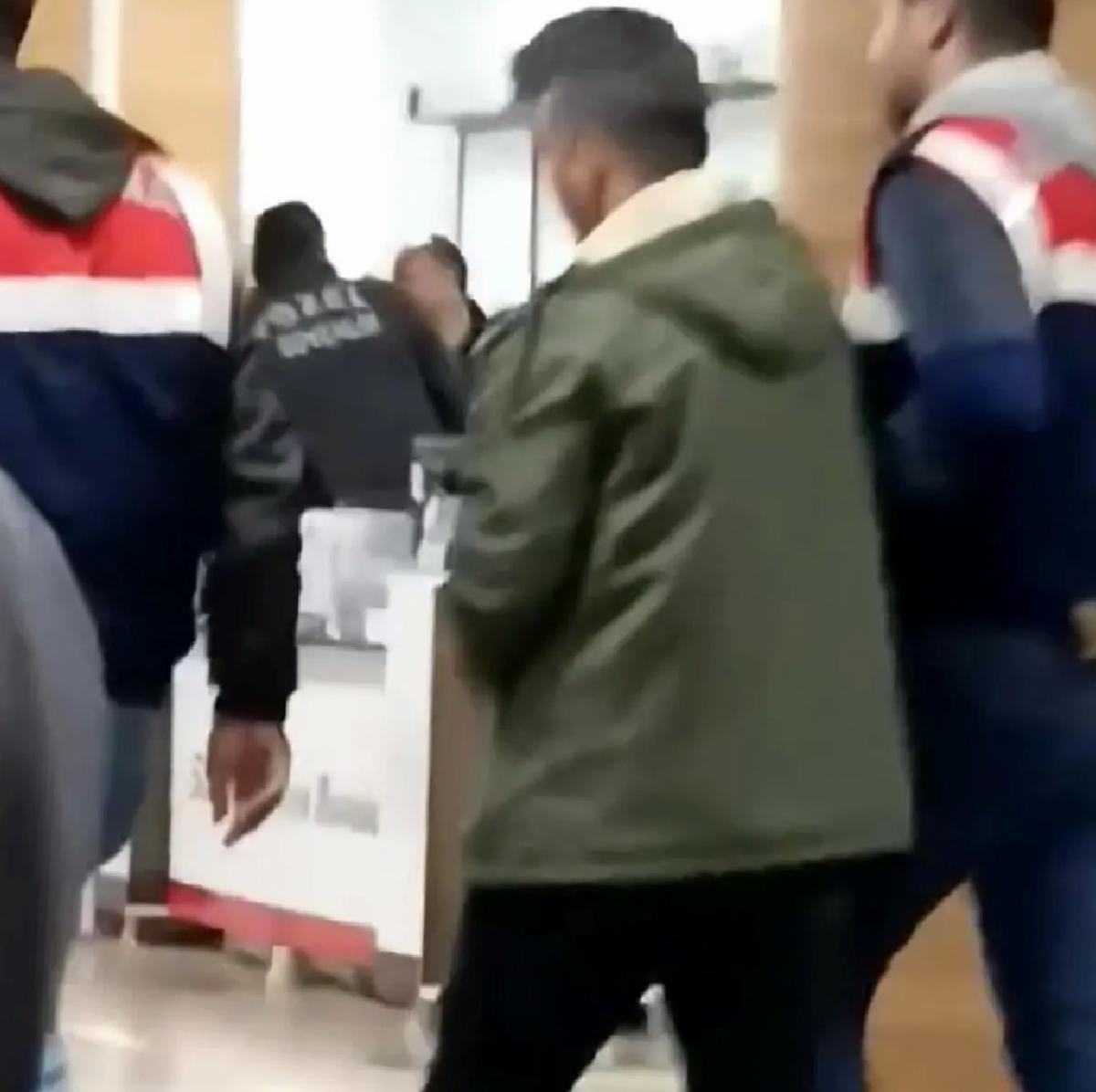 Çaybaşı’nda Genç Bayan Asılı Bulundu