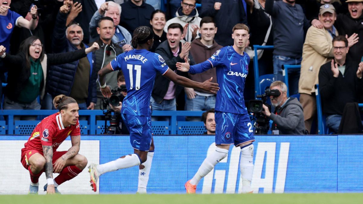 Chelsea, Liverpool’u 3 golle yıktı
