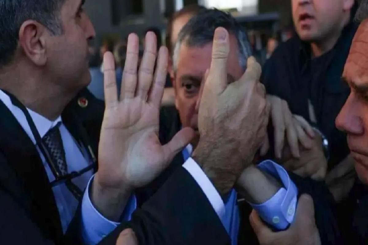CHP Başkanı Özgür Özel’e Saldırı: Olayın Arkasındaki Argümanlar