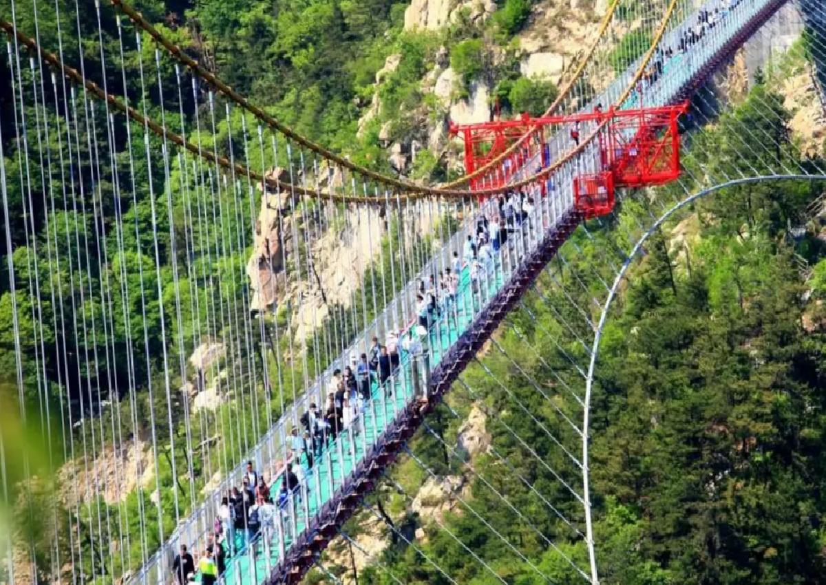 Çin’de Emekçi Bayramı Tatilinde 314 Milyon Seyahat