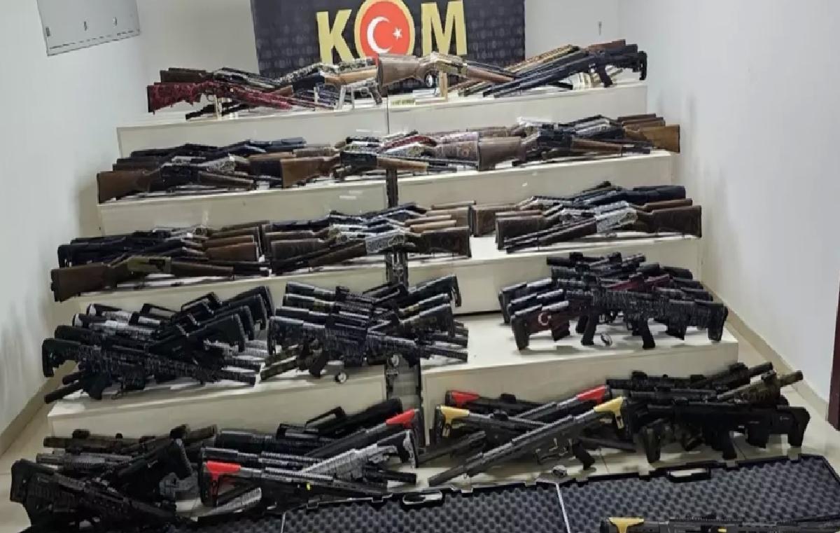 Çorum’da 118 Ruhsatsız Av Tüfeği Ele Geçirildi