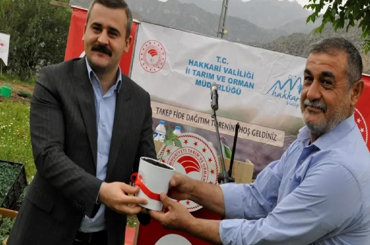 Çukurca’da Çiftçilere 43 Bin Fideler Dağıtıldı