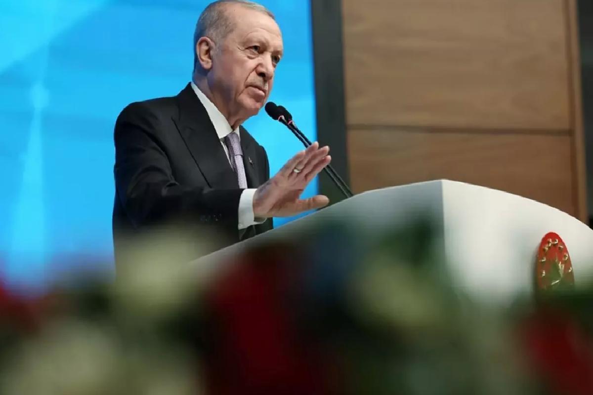 Cumhurbaşkanı Erdoğan net konuştu: Zirvelerine binmeye devam edeceğiz