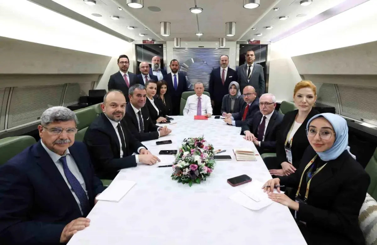 Cumhurbaşkanı Erdoğan: “Yeni anayasayı ülkemiz için istiyoruz, benim aday olma üzere bir derdim yok”