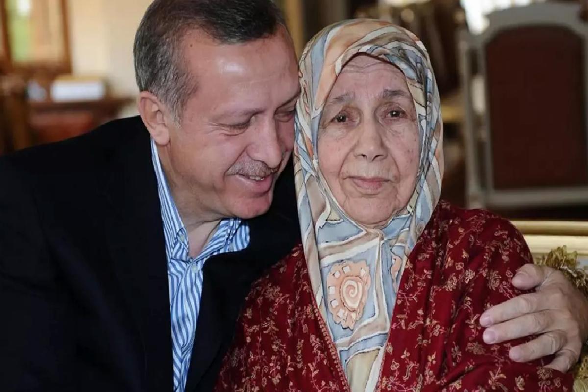 Cumhurbaşkanı Erdoğan’dan “Anneler Günü” bildirisi