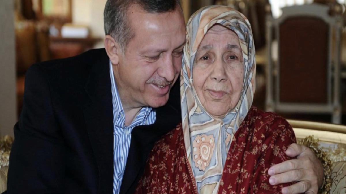 Cumhurbaşkanı Erdoğan’dan ‘Anneler Günü’ bildirisi