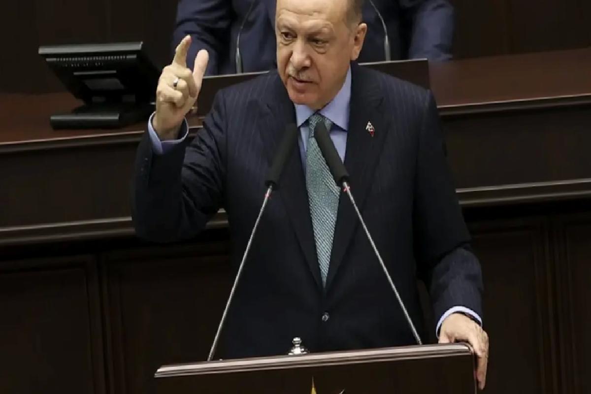 Cumhurbaşkanı Erdoğan’dan partisinin küme toplantısında konuşuyor
