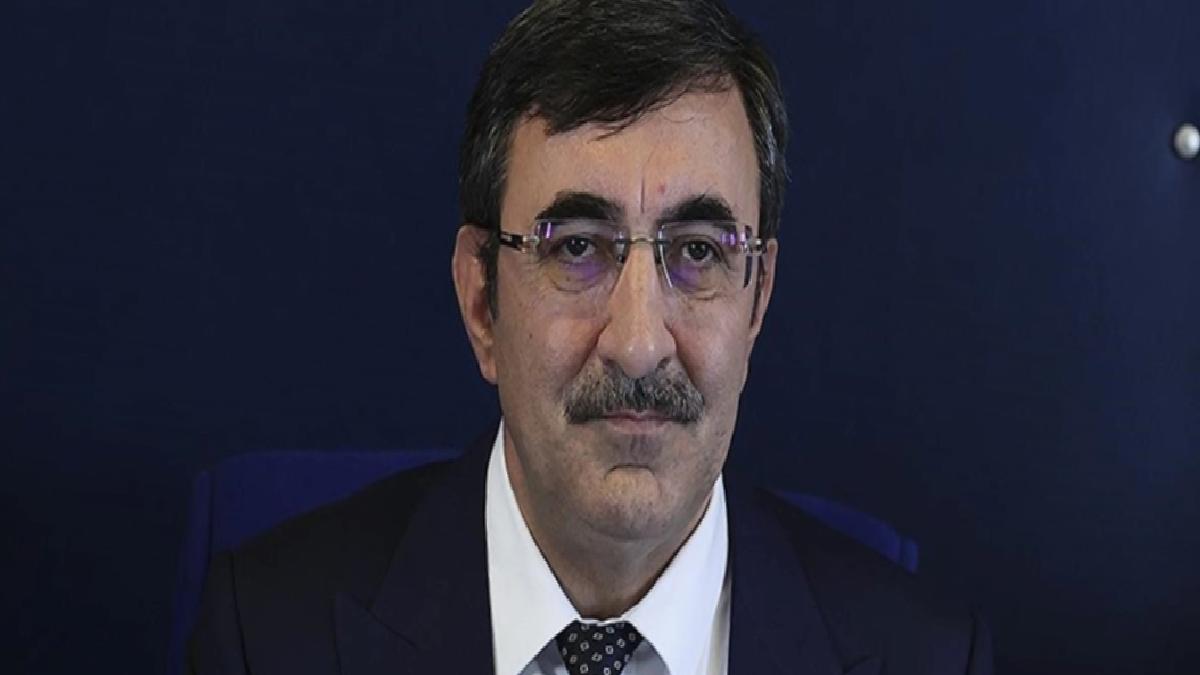 Cumhurbaşkanı Yardımcısı Yılmaz, Özgür Özel’e yumruklu saldırıyı kınadı