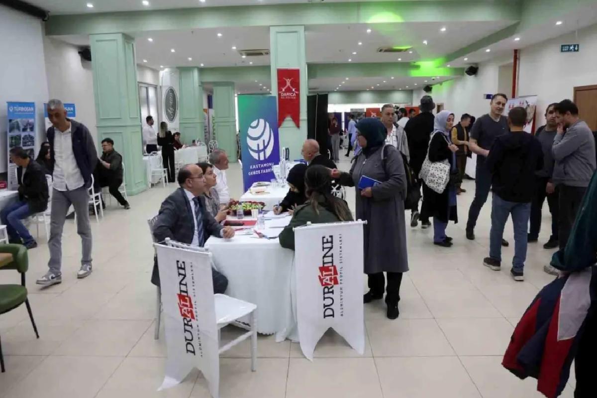 Darıca’da İstihdam Fuarı’na Büyük İlgi