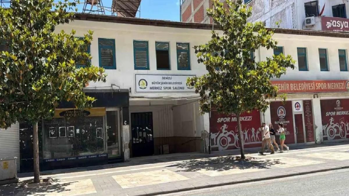 Denizli’de 69 Yıllık Spor Salonu için Yıkım Kararı