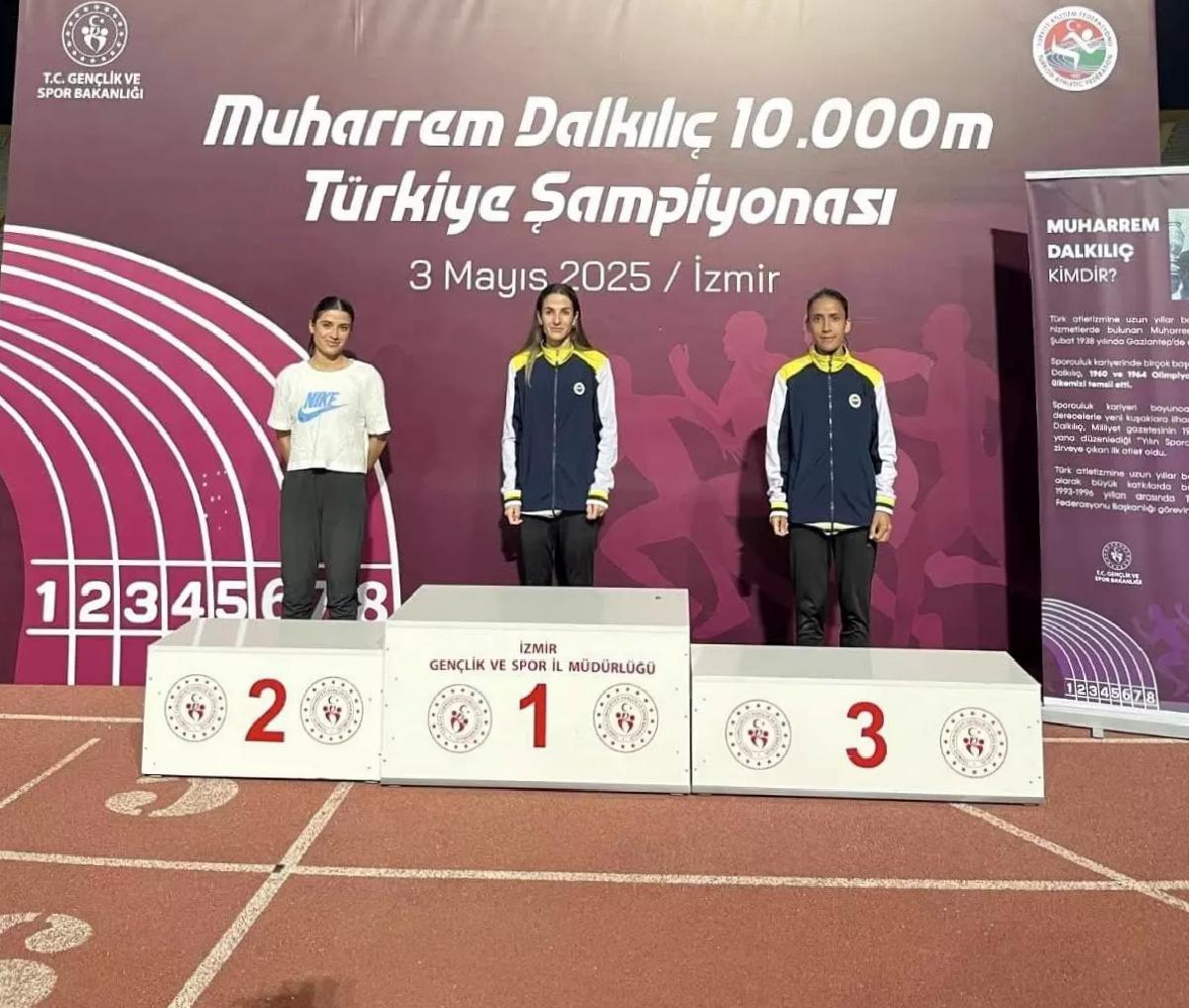 Derya Kunur, Türkiye Üçüncüsü Oldu