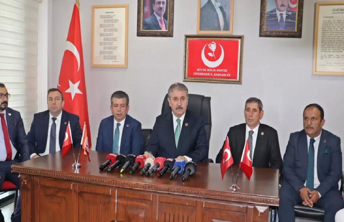Destici: Terör Örgütü Diz Çökmüştür