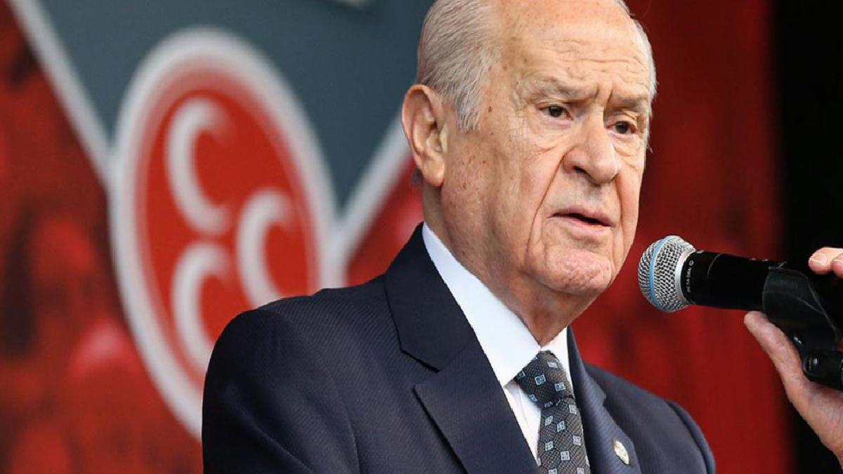 Devlet Bahçeli’den yeni bildiri: Barış tek kanatlı bir kuş değildir