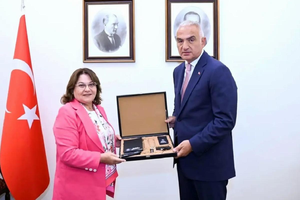 Didim Belediye Lideri Hatice Gençay’dan Bakan Ersoy’a Ziyaret