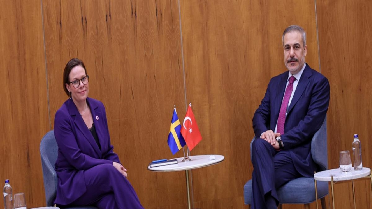Dışişleri Bakanı Hakan Fidan, İsveçli mevkidaşı Stenergard ile görüştü