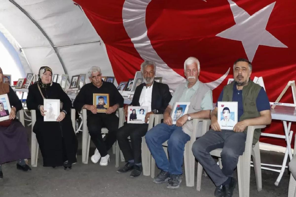 Diyarbakır’da Evlat Nöbeti Devam Ediyor
