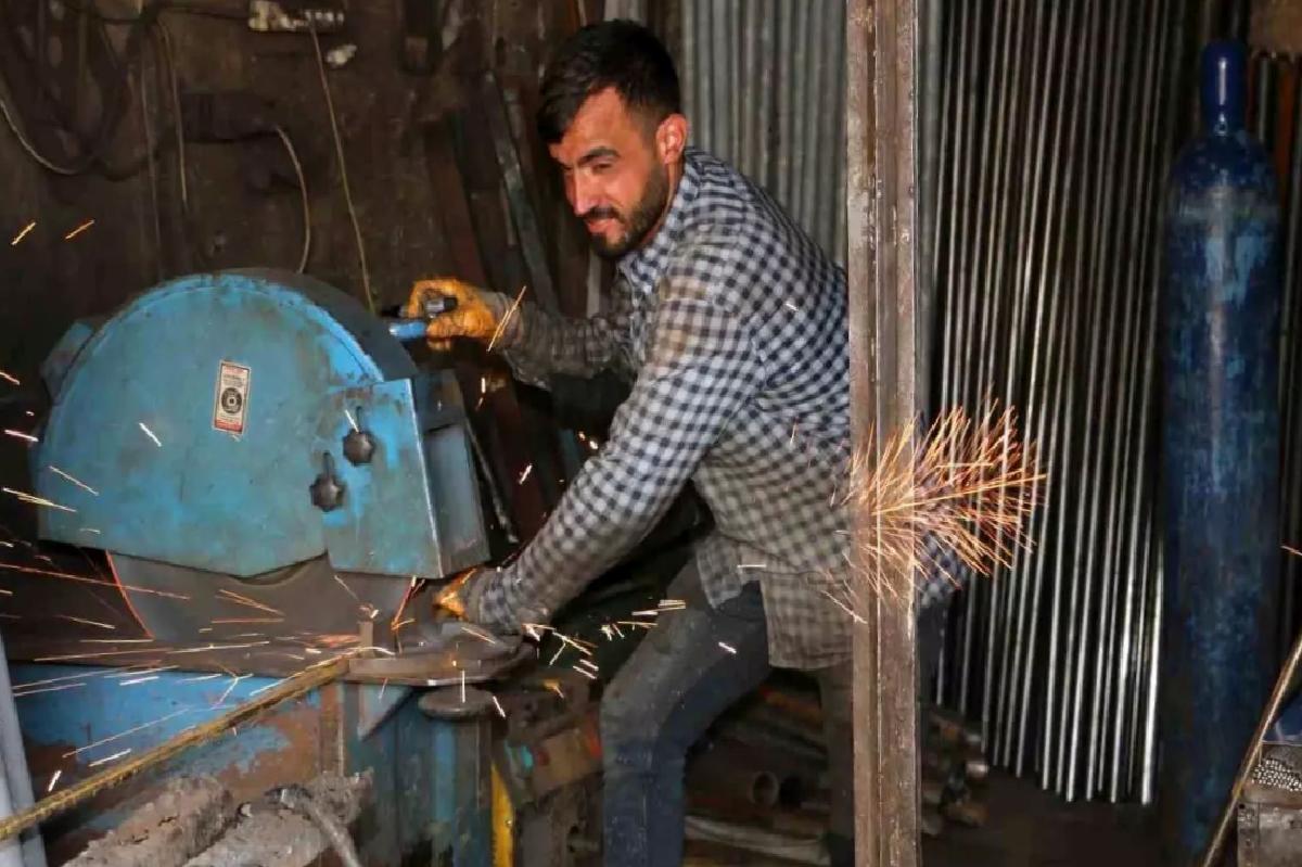 Diyarbakır’da Hurdacılar 1 Mayıs’ta Çalıştı