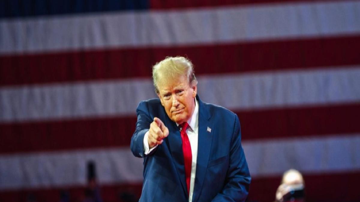 Donald Trump, Katar’ın ABD’ye uçak hibe edeceğine yönelik tezleri kıymetlendirdi