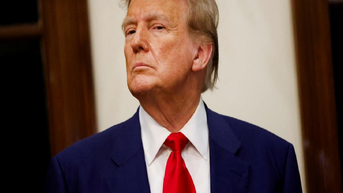 Donald Trump’a suikast daveti yaptığı argümanıyla eski FBI Yöneticisi sorgulandı