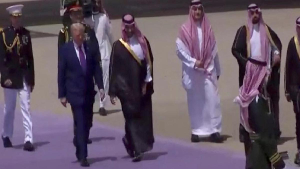 Donald Trump’ın yeni periyot birinci durağı Orta Doğu