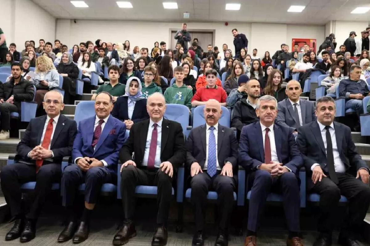 Düzce Belediye Başkanı Öğrencilerle Buluştu