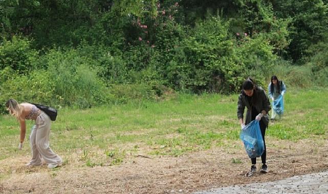 Efes Meslek Yüksekokulu Öğrencilerinden Kültürel Miras Alanlarında Paklık Farkındalığı
