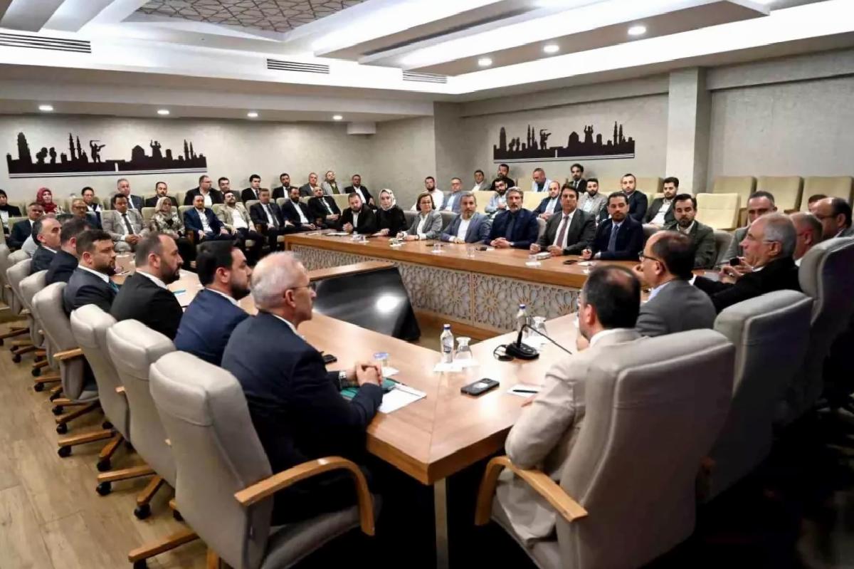 Efkan Ala, Bursa Vilayet Başkanlığı’nı Ziyaret Etti