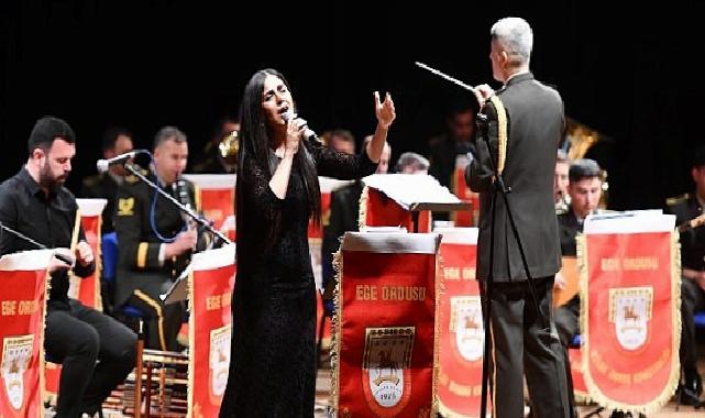 Ege Üniversitesinde Türk Halk Müziği Konseri