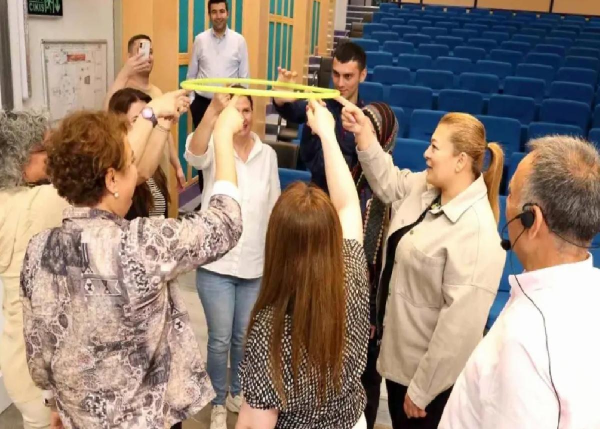 Eğitimde Sorumluluk ve İrtibat