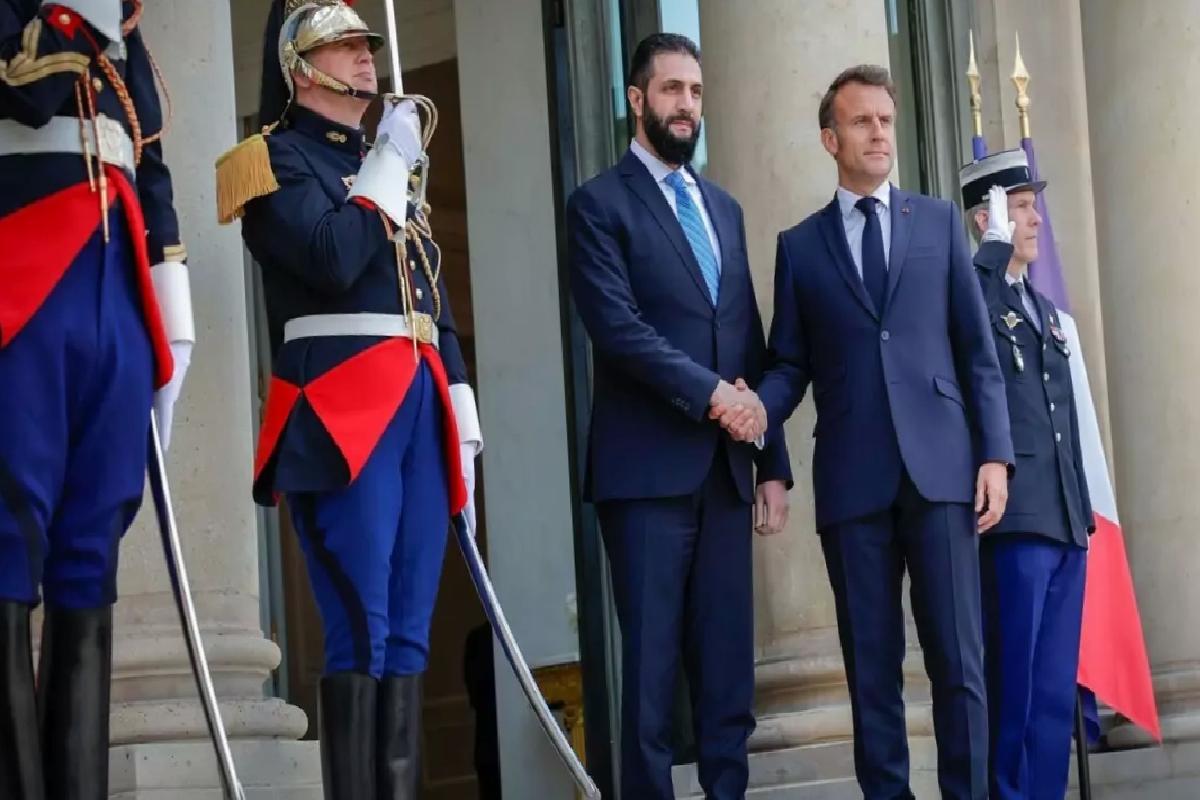 El-Şara ve Macron Elysee’de Buluştu