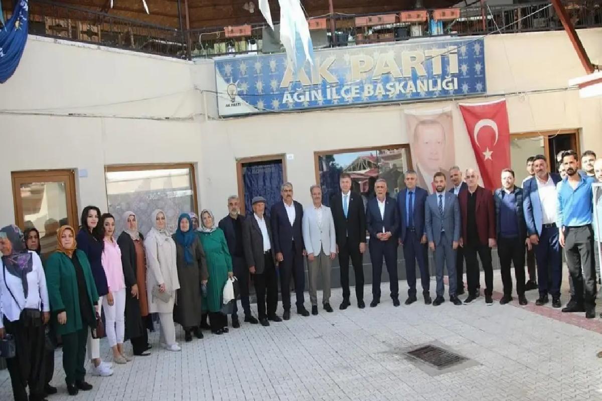 Elazığ’da AK Parti Toplantısı Gerçekleşti