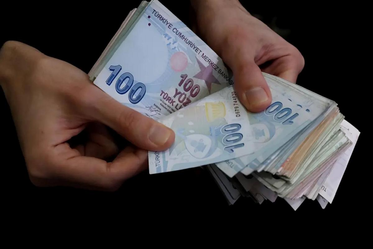 Emekli ve memur maaşları zamlanacak! İşte birinci kestirimler