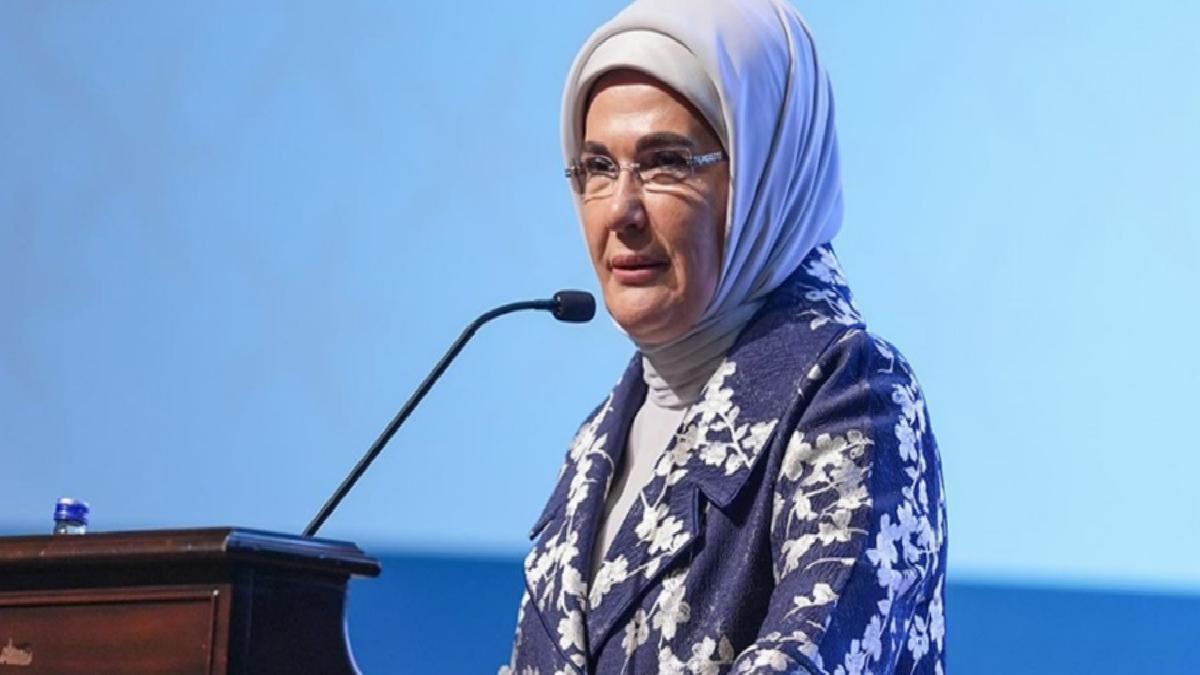 Emine Erdoğan, 19 Mayıs Atatürk’ü Anma Gençlik ve Spor Bayramı’nı kutladı