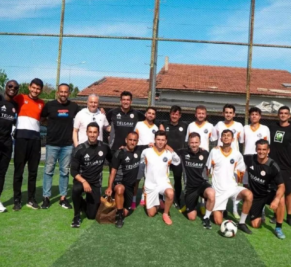 Emre Belözoğlu’ndan Öğrencilere Sürpriz Ziyaret